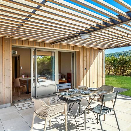 La Plaine Aux Etoiles - Maison Individuelle Avec Piscine Balneo Privative Et Jardin Domme Exterior photo