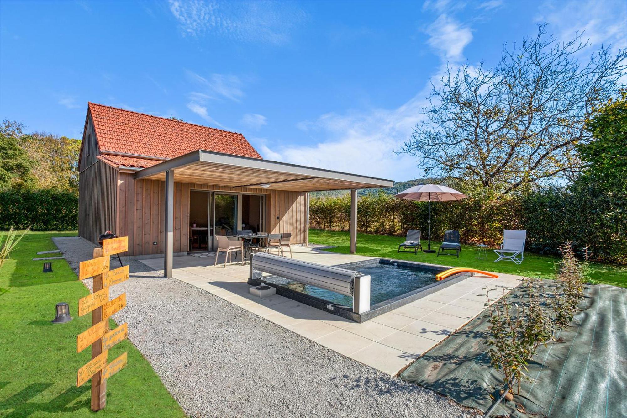 La Plaine Aux Etoiles - Maison Individuelle Avec Piscine Balneo Privative Et Jardin Domme Exterior photo